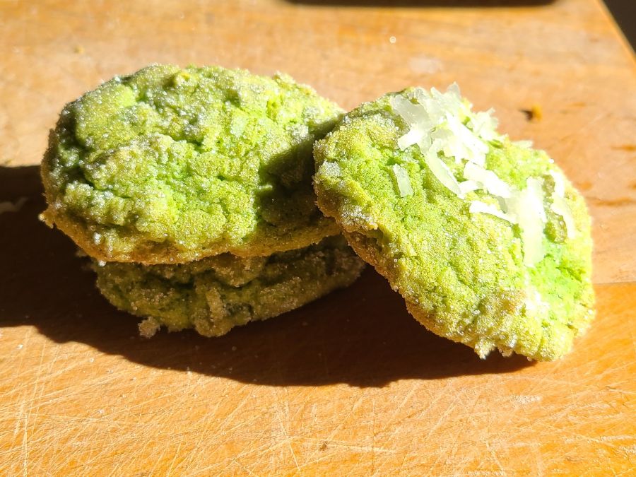 Green sugar-cookies made with pandan powder.